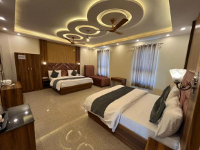 Hotel Grand Safari